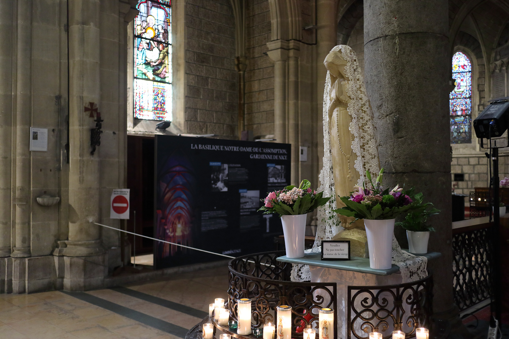 Хор 'София' пя на
Лазурния бряг