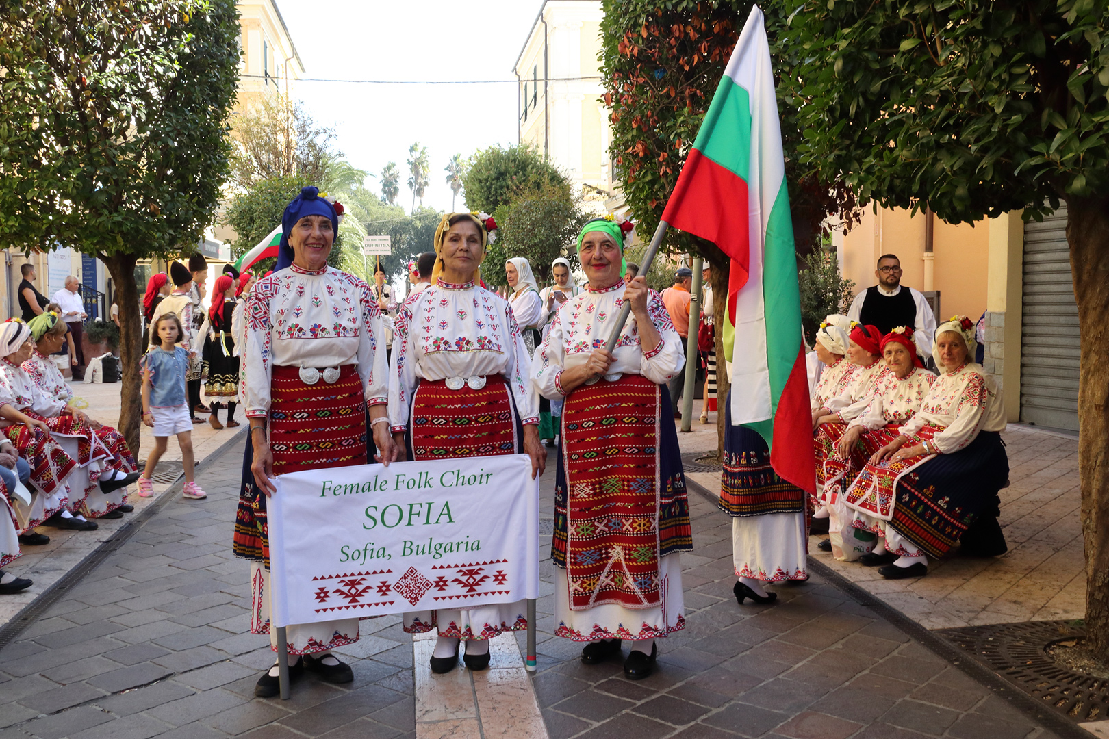 Хор 'София' пя на
Лазурния бряг