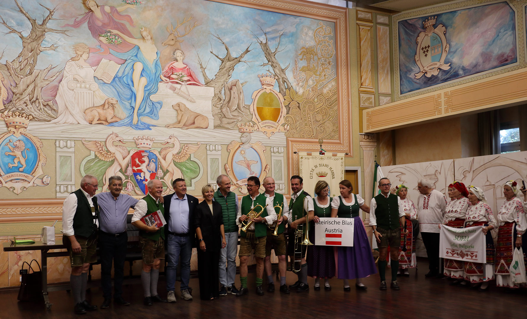 Хор 'София' пя на
Лазурния бряг